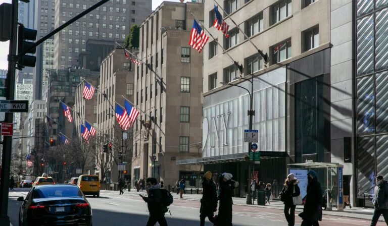 Woman dies after falling into an uncovered maintenance hole in New York City