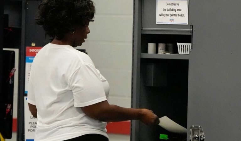 Georgia’s QR codes for counting votes will remain for midterms after lawmakers vote to delay a fix