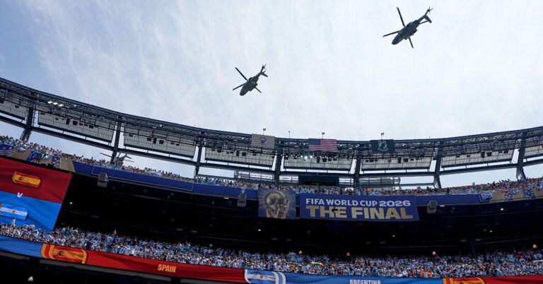 At World Cup Final, Trump Seeks to Bask in Another Sports Championship