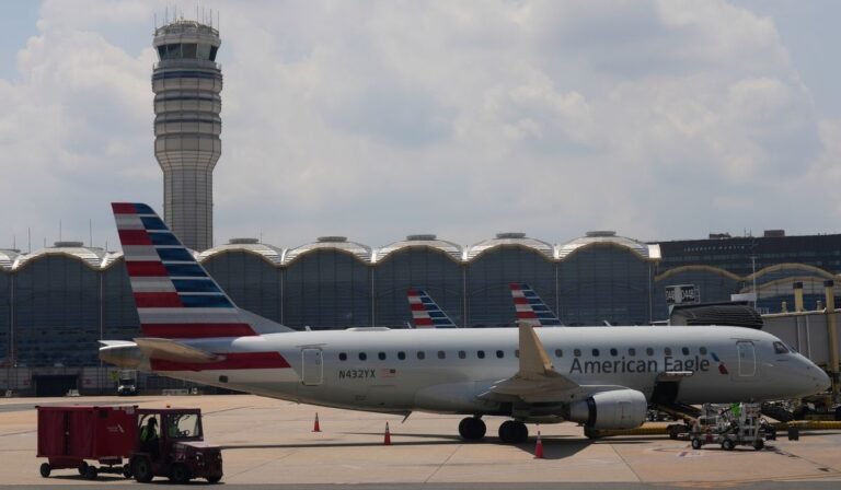 U.S. airlines’ monthly fuel spending topped $6 billion again in May, up 84% from year ago