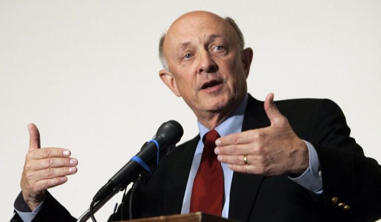 R. James Woolsey, CIA director during the Clinton administration, dies at 84
