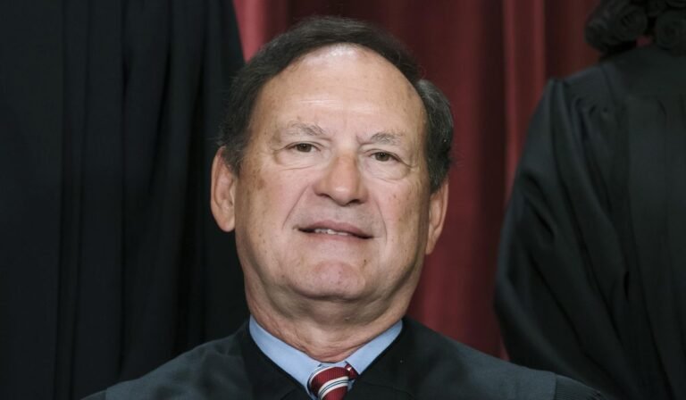 NPR retracts Alito retirement story within minutes