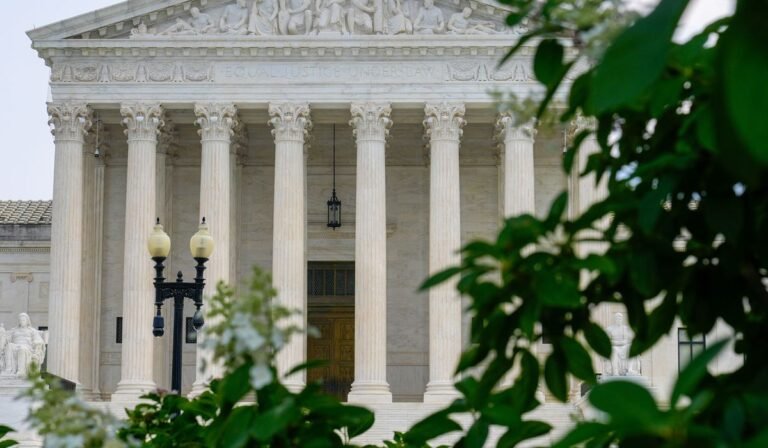 Supreme Court asked to punish Hawaii Supreme Court justices over ‘white sight’ claim