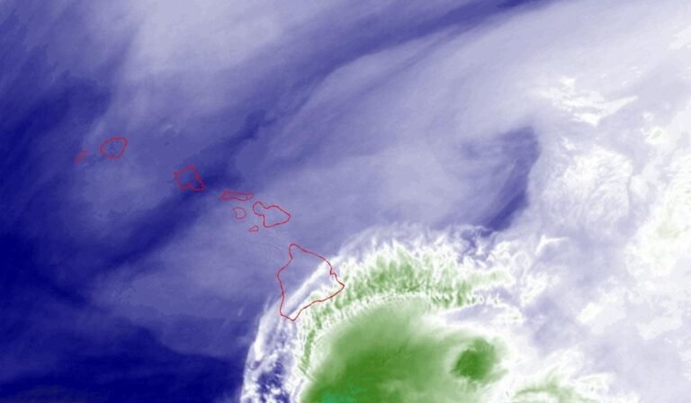 Tropical Storm Moke carrying more rain toward hurricane-damaged Hawaii