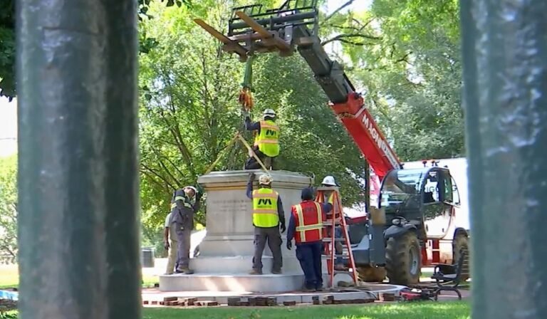 Virginia removes three Confederate memorials