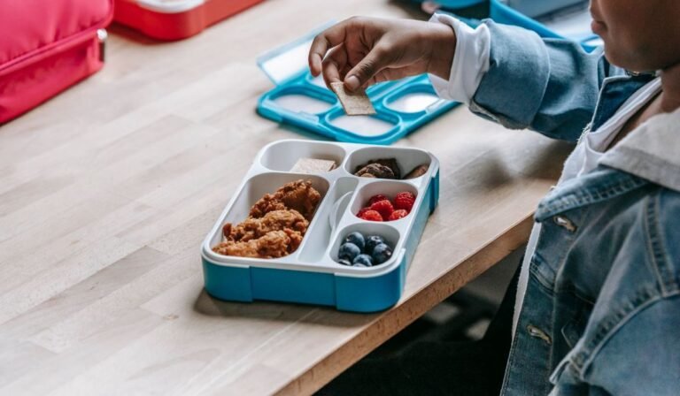 3 in 4 parents paying more attention to what’s in their food