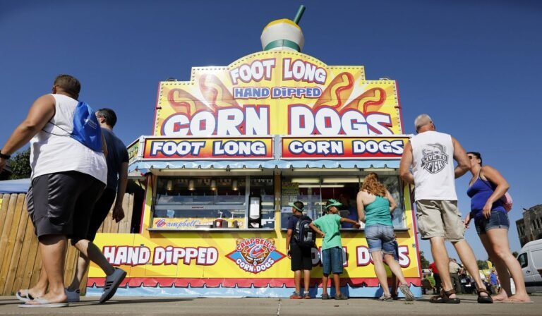 Mike Davis takes his party to the Iowa State Fair